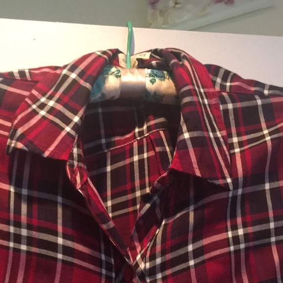 Flannel - Picture 3 of 6
